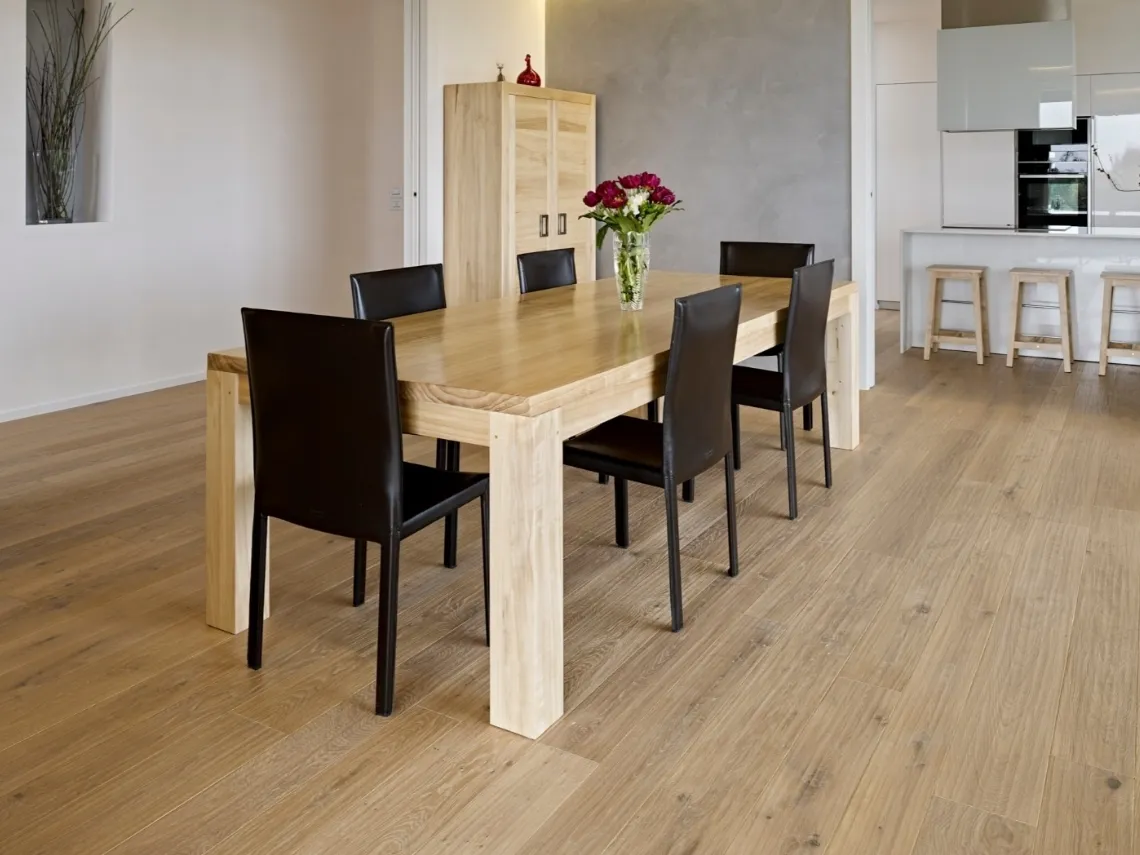 Parquet Riflesso in Rovere nodoso piallato di Fiemme Tremila